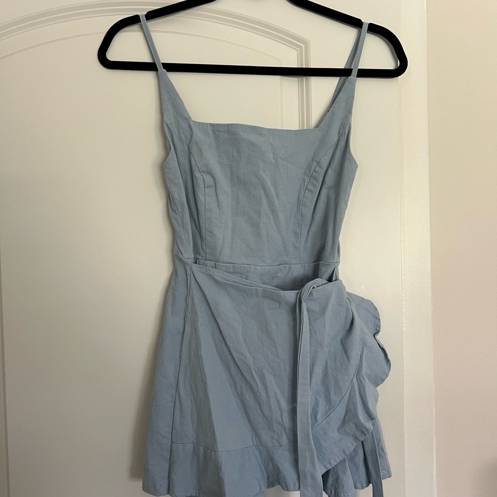 Princess Polly tie waist romper